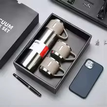 Stainless Steel Vacuum Flask 500ml  Hot & Cold Insulated Bottle for Travel, Office, Gym & Outdoor Use